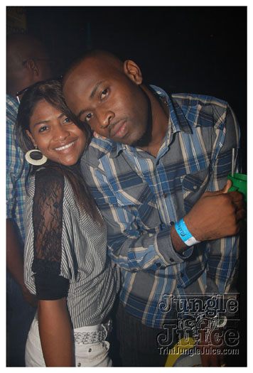 caution_2011-079