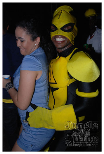 caution_2011-086