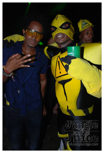 caution_2011-087