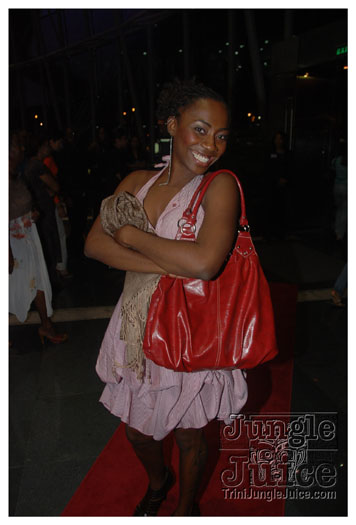 elle_7_apr30-049