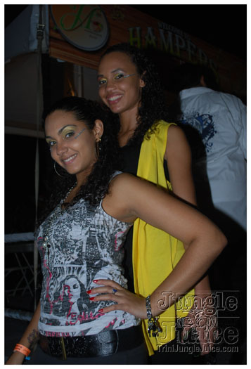 island_people_yeah_2011-177