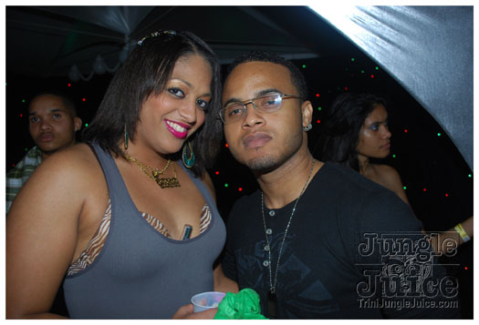 island_people_yeah_2011-191