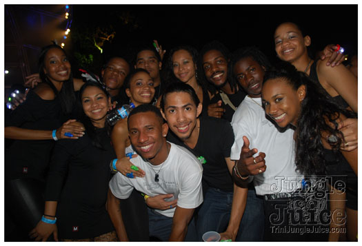 island_people_yeah_2011-193