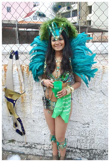 islandpeople_mas_2011_tuesday_part2-043