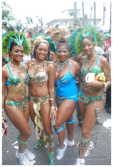 islandpeople_mas_2011_tuesday_part3-028