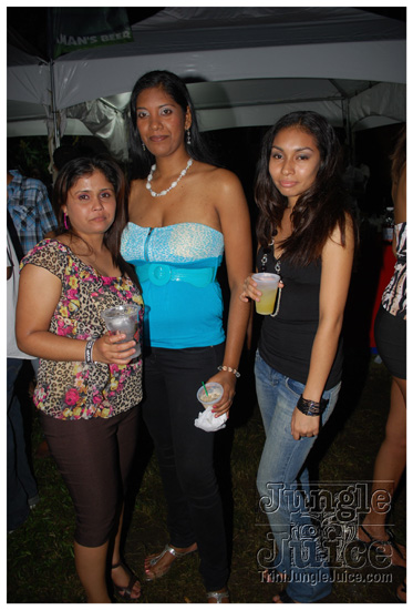 mania_2011-040