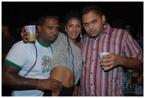 mania_2011-060