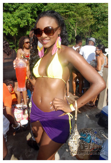 naked_sep1-049