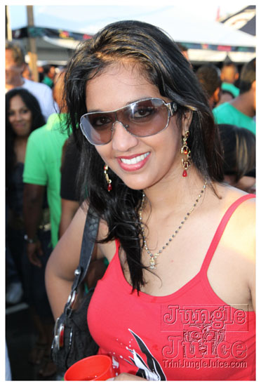 pan_semi_finals_2011_pt2-011
