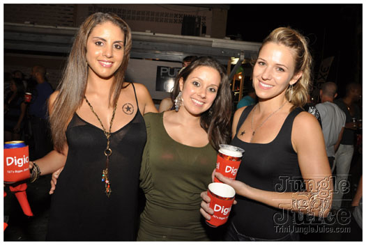pure_2011-001