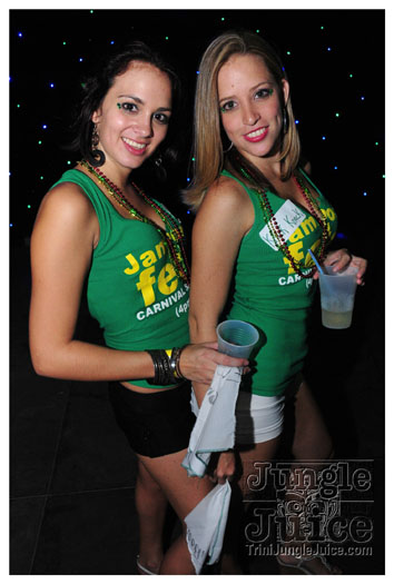 rise_2011-018