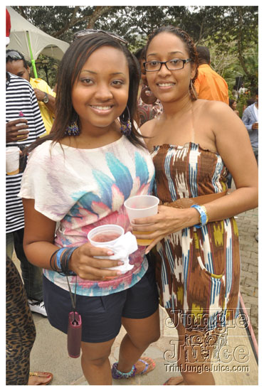 shades_2011-083