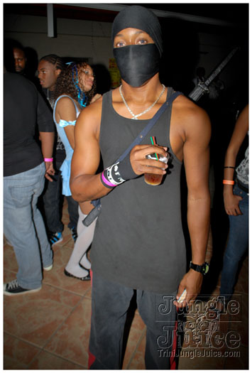 spooky_tobago_oct29-029
