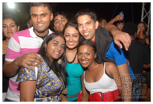 tribe_ice_jan8_2011-250