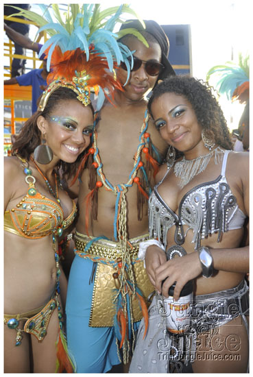 tribe_mas_2011_tuesday_part4-144