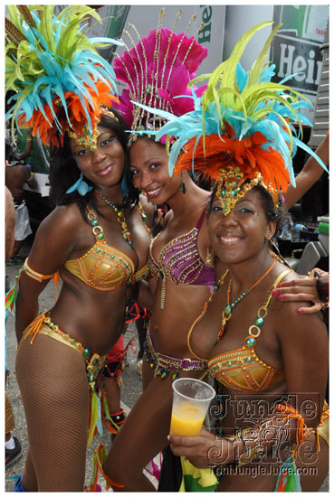 tribe_mas_2011_tuesday_part5-163