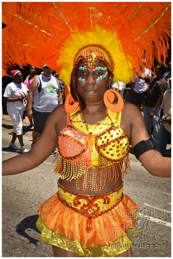 atl_carnival_parade_2012_pt1-086
