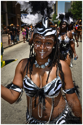 atl_carnival_parade_2012_pt1-098