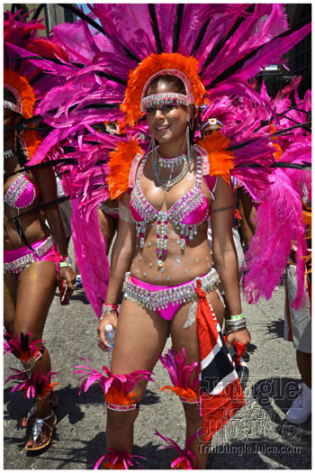 atl_carnival_parade_2012_pt1-125