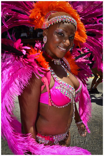 atl_carnival_parade_2012_pt1-135