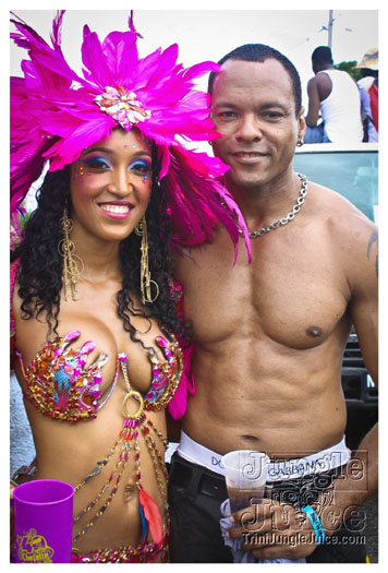 kadooment_day_2012_pt1-034