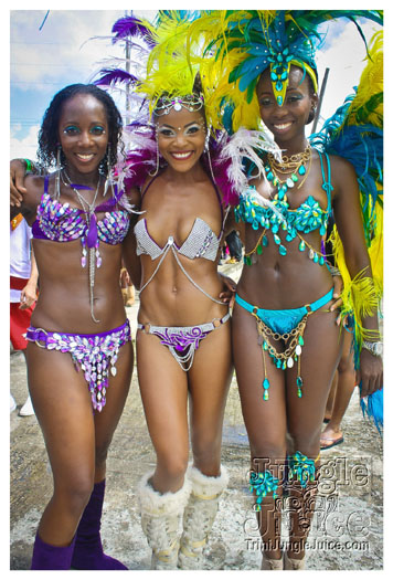 kadooment_day_2012_pt1-049