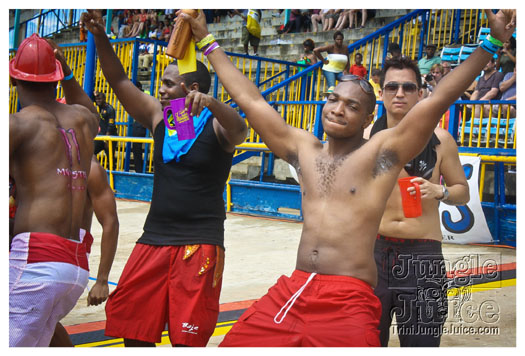 kadooment_day_2012_pt1-125