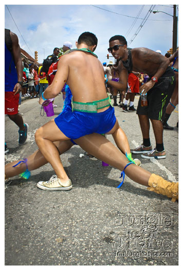 kadooment_day_2012_pt2-095