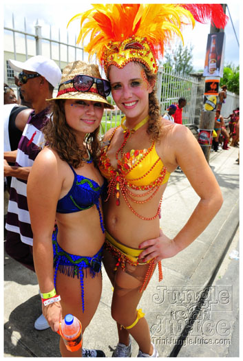 kadooment_day_blue_box_2012-106