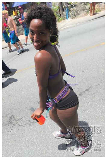 kadooment_day_blue_box_2012-114
