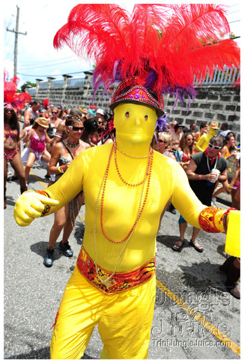 kadooment_day_blue_box_2012-128