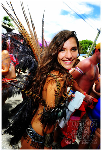 kadooment_day_blue_box_2012-168