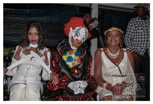 asylum_oct27-002