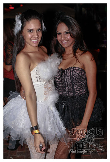 asylum_oct27-025