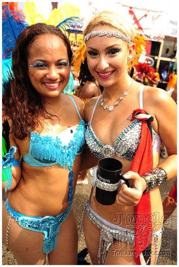 miami_carnival_2012_part2-040