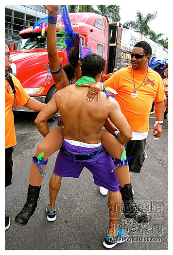 miami_carnival_2012_part6-118
