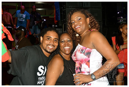 red_eye_2012-044