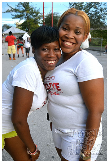 red_eye_2012-070