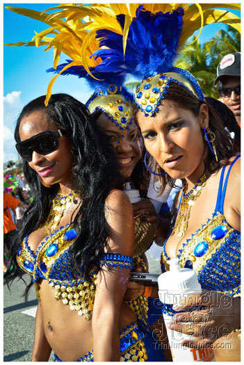 cayman_carnival_2012_part2-190