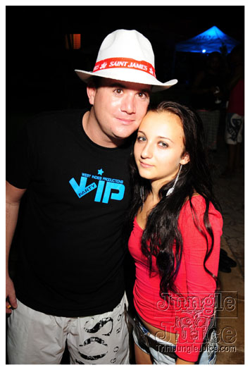 moet_wet_may26-057