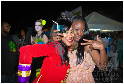 cribs_circus_edition_jun17-186