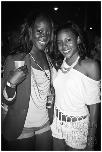 rise_neon_may27-038