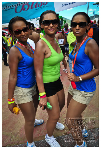 bliss_carnival_monday_2012-017