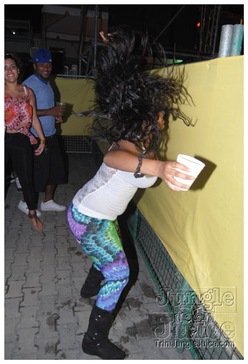 dawn_2012-106