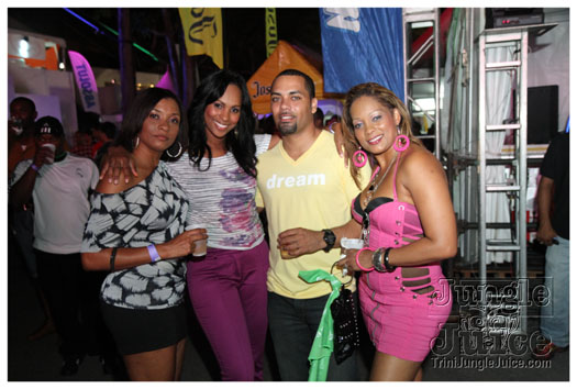 island_people_yeah_2012-123