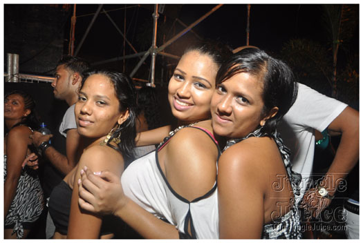 mania_2012-043
