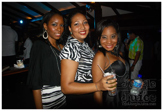 pure_2012-035