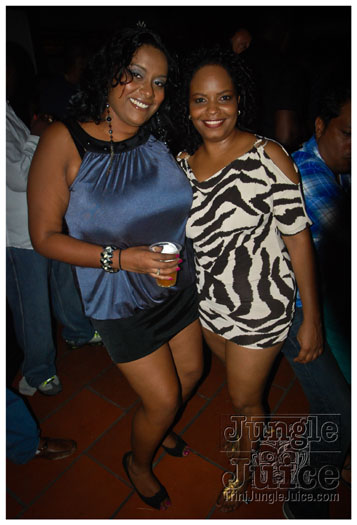 pure_2012-041