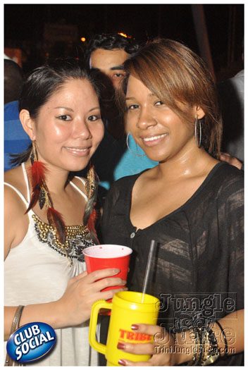 tribe_ice_2012_jan7-164