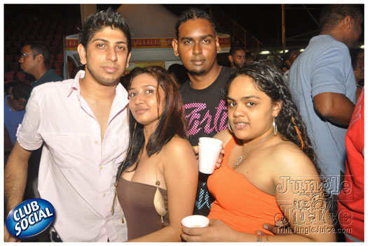 tribe_ice_2012_jan7-177